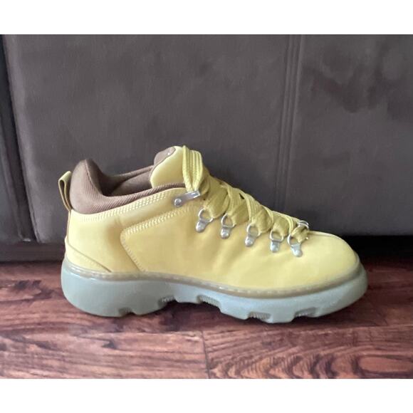 $1,195 NIB Burberry Trek Leather Low-Top Boots Sneakers Tan/Gray Men\'s 45(12) main image 10